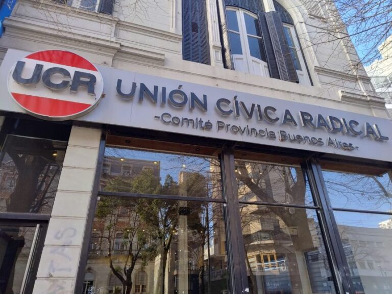 Escala la interna radical en Buenos Aires: judicializan el adelantamiento de la elección partidaria