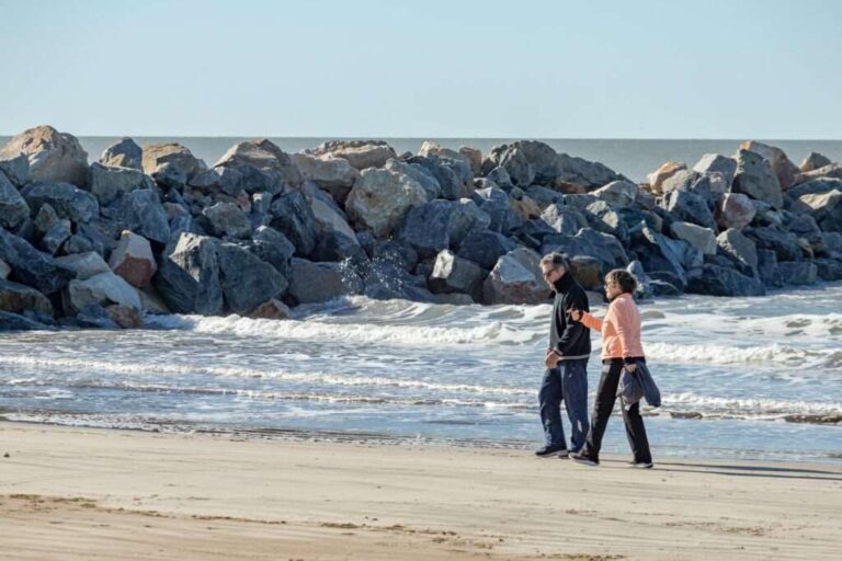 Turismo en baja: un finde largo con más persianas cerradas que turistas