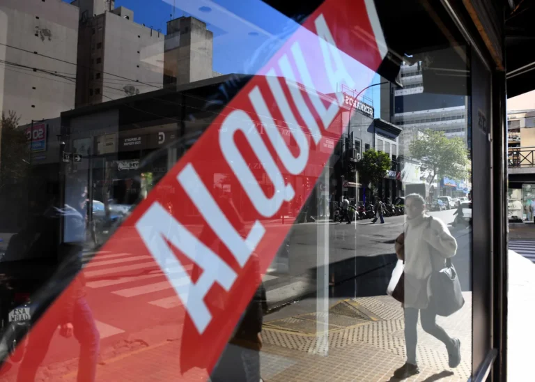 Comercios de La Plata en crisis: la caída del consumo ya supera a la inflación como principal preocupación