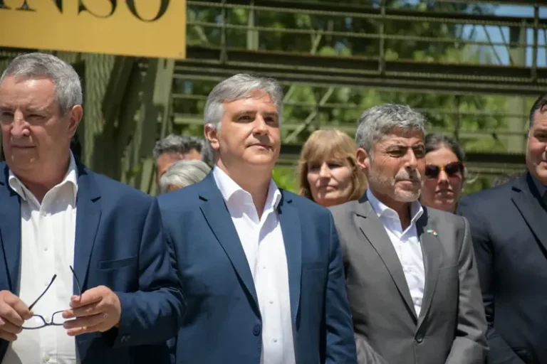 Llaryora blindó a Seguridad y a la Fiscalía tras el crimen de Agostina