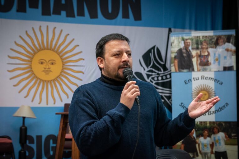 Emmanuel Santalla aseguró que defender a Cristina también es reclamar por mejores oportunidades para los vecinos de Avellaneda