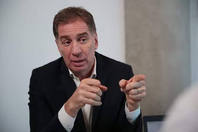Santilli concentra más poder: Milei eliminó el Ministerio del Interior y reforzó la Jefatura de Gabinete